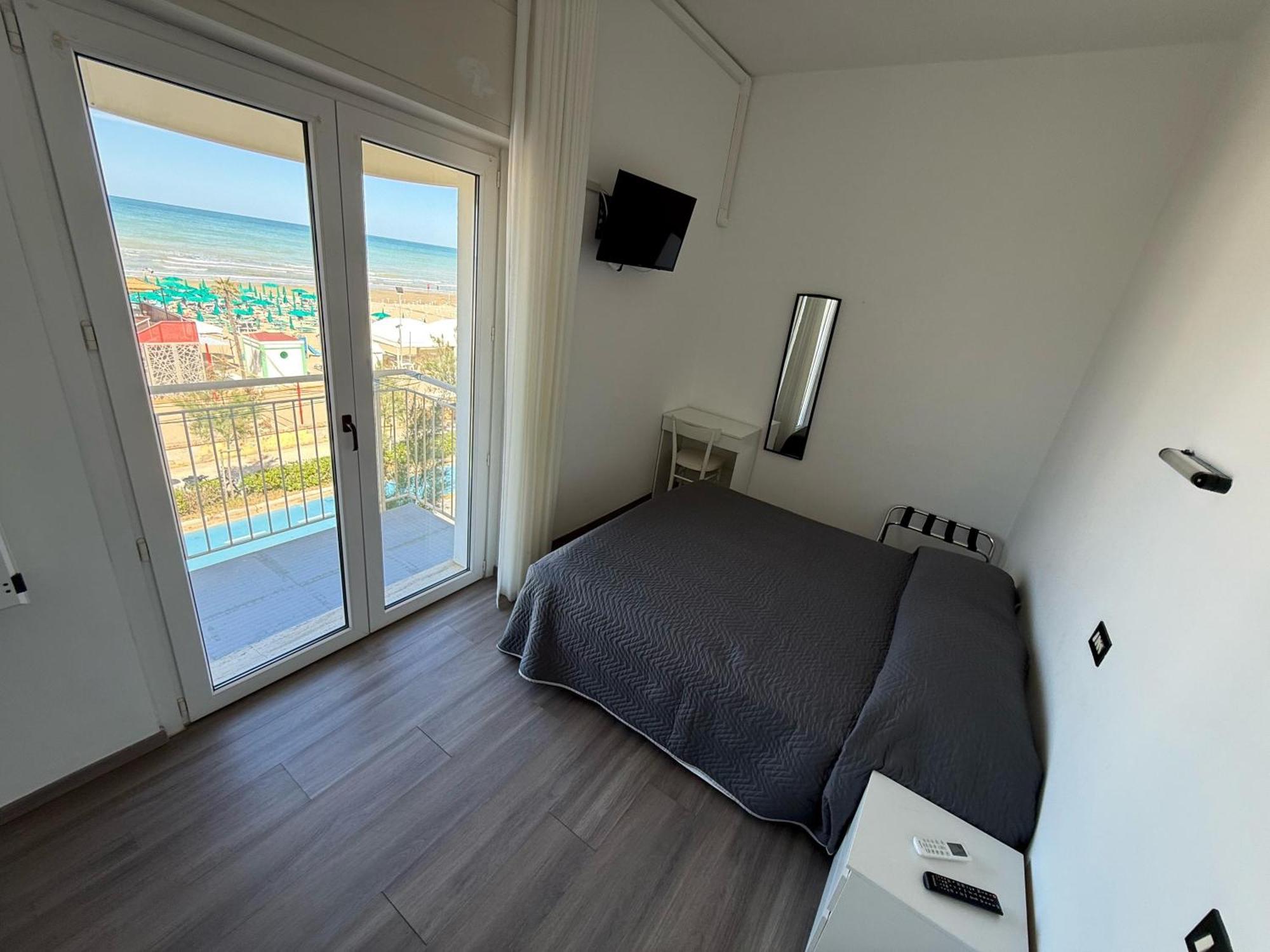Hotel B&B Sole Senigallia Ngoại thất bức ảnh